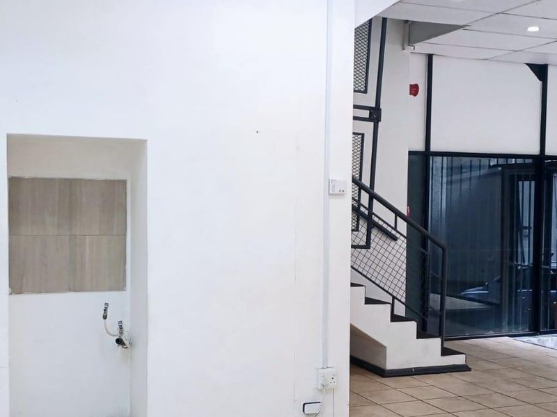 Prime Retail Space Available on Waterkant Street - Photo 9