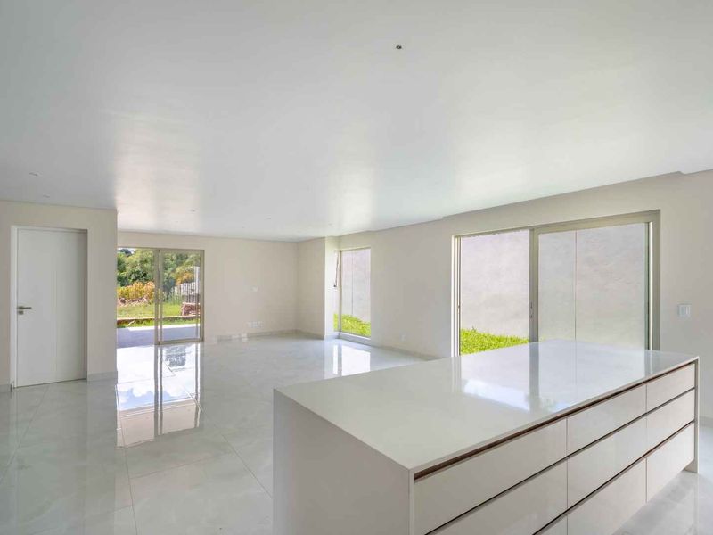 Discover The David: Sandown's Ultimate Luxury Haven from R6 775 000! - Photo 8