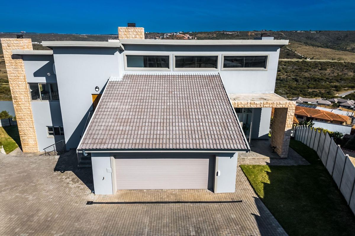 Escape to paradise  -  Your dream coastal home awaits - Photo 2