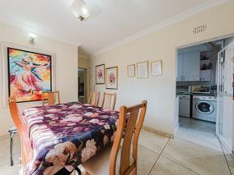 3 Bedroom Duplex Townhouse in Brackenhurst - Photo 10