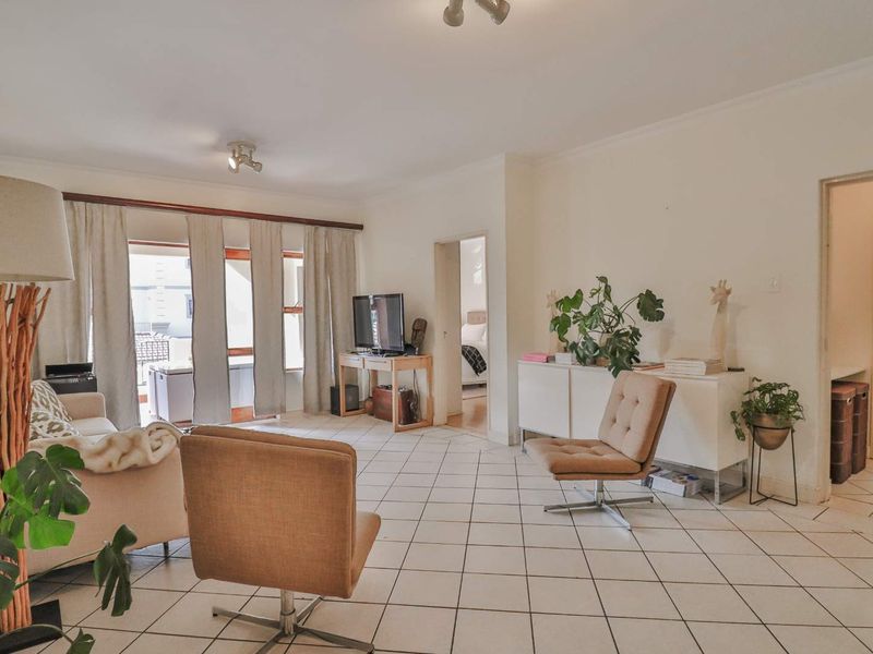 Lovely 2 bedroom, 2 bathroom available for sale in Bryanston - Photo 5