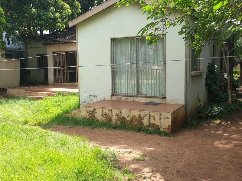 Investors Delight (Fixer-Up) - Photo 2