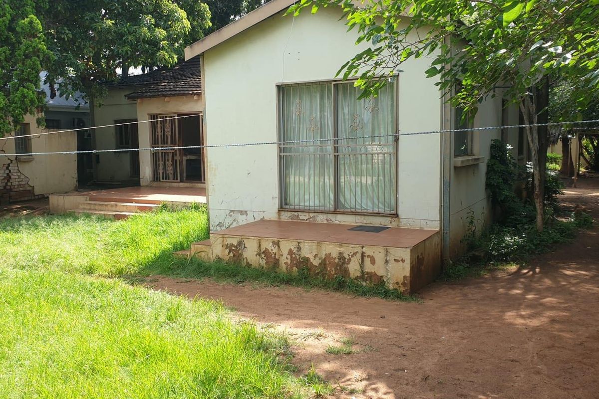 Investors Delight (Fixer-Up) - Photo 2