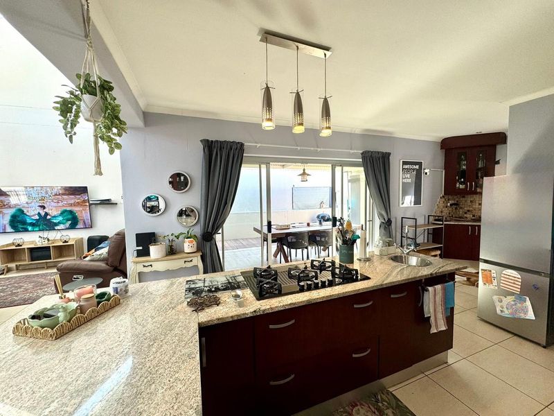 3 Bedroom House For Sale in Elisenheim - Photo 5