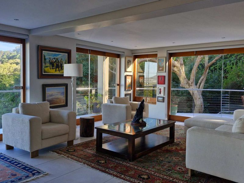Exclusive Mountside Sanctuary: Breathtaking Chapman’s Peak, Valley & Ocean Views - Photo 3