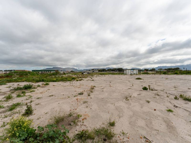 Approximately 1000sqm Vacant Land - Photo 5