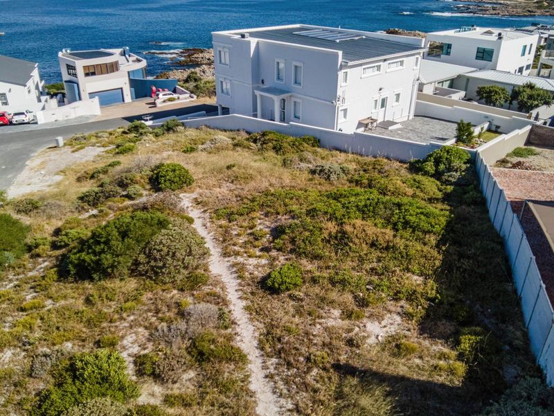 Perfectly Positioned Perlemoenbaai Plot - Photo 9