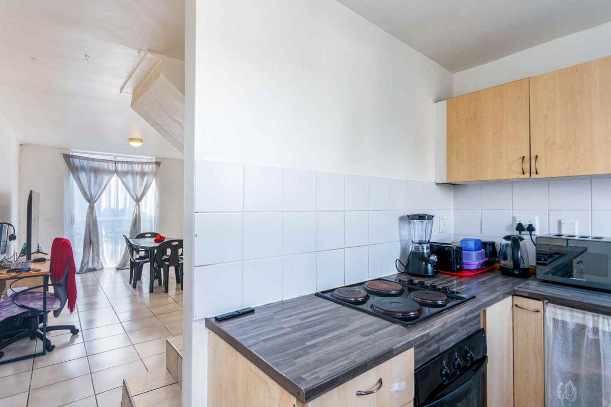 Secure, Spacious & Centrally Located – Monte Amiata Gem - Photo 3