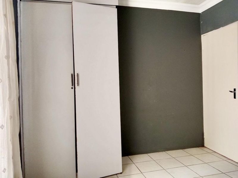 1 Bedroom Apartment for Sale in Opulent Mews, Vosloorus - Photo 6