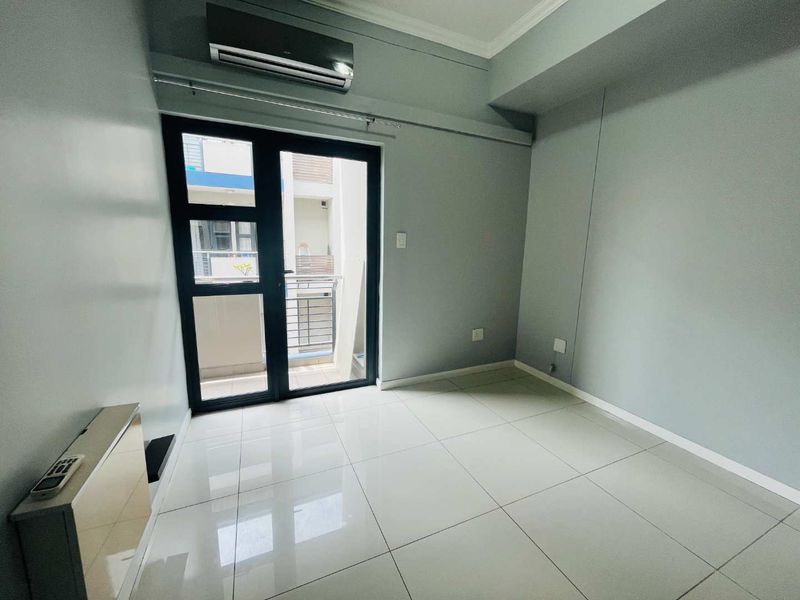 Hendra - Investment Property Umhlanga - Short term letting allowed !! - Photo 9