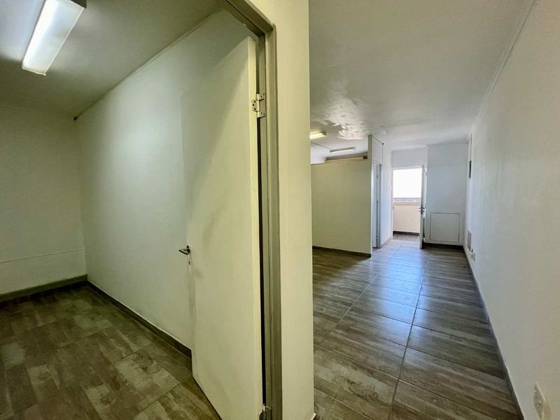 Hendra -  Prime Office Space for Sale - Ideal for Professionals !! - Photo 4