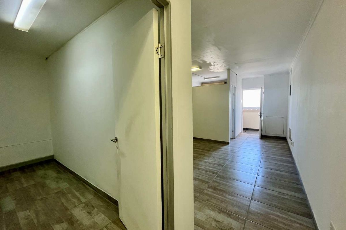 Hendra -  Prime Office Space for Sale - Ideal for Professionals !! - Photo 4