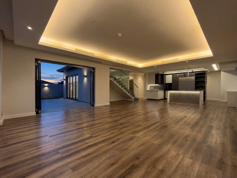 Luxury Apartment Living - Photo 7