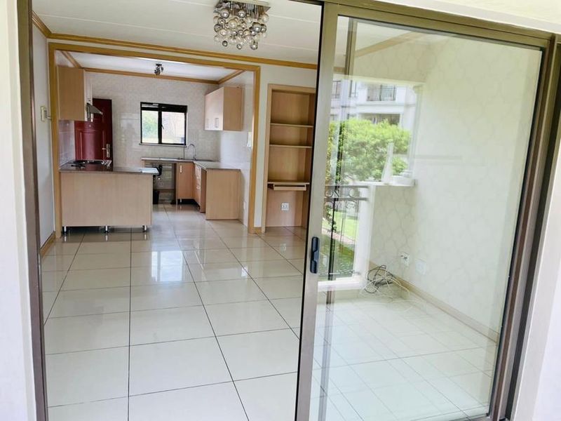 2 Bedroom Apartment in Noordwyk - Photo 5