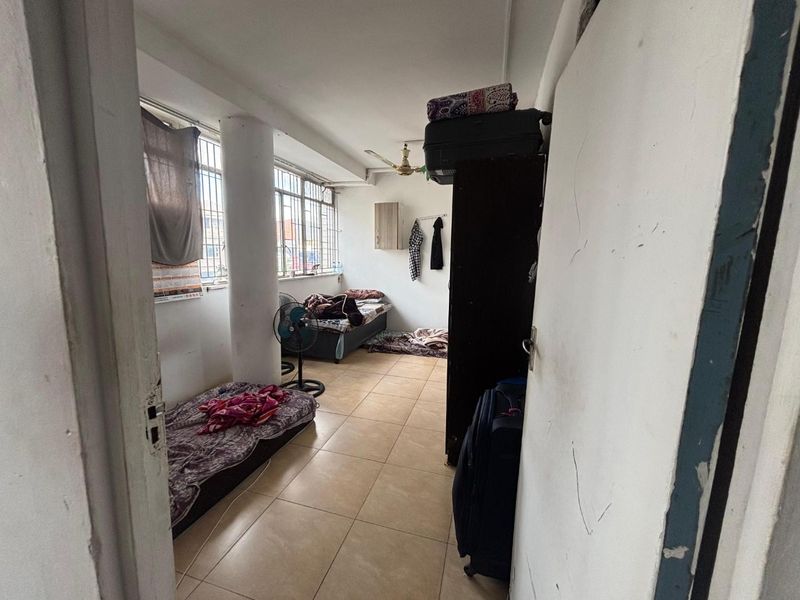 25 Bed Apartment for Sale in Durban  Central - Photo 9