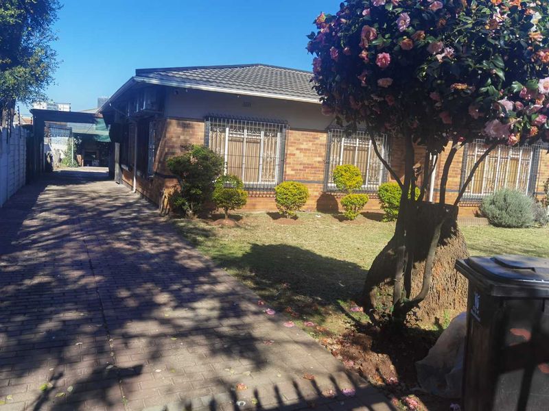 Investment property for sale in kempton park - Photo 4