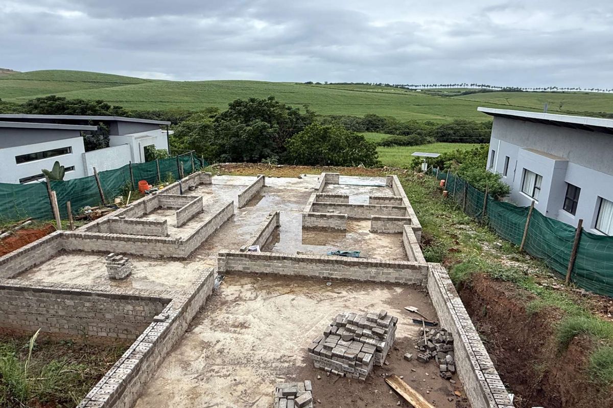 Vacant land with foundations plus plans - Photo 2