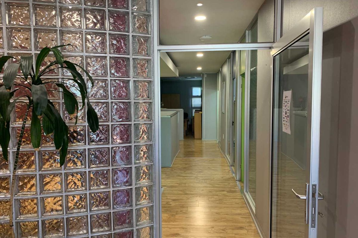 Office in a Secure Business Park awaits in Pinelands - Photo 3