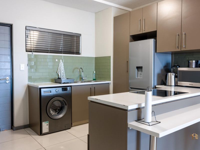 ✨ Fully Furnished & Fabulous 2 Bedroom Flat - Photo 3