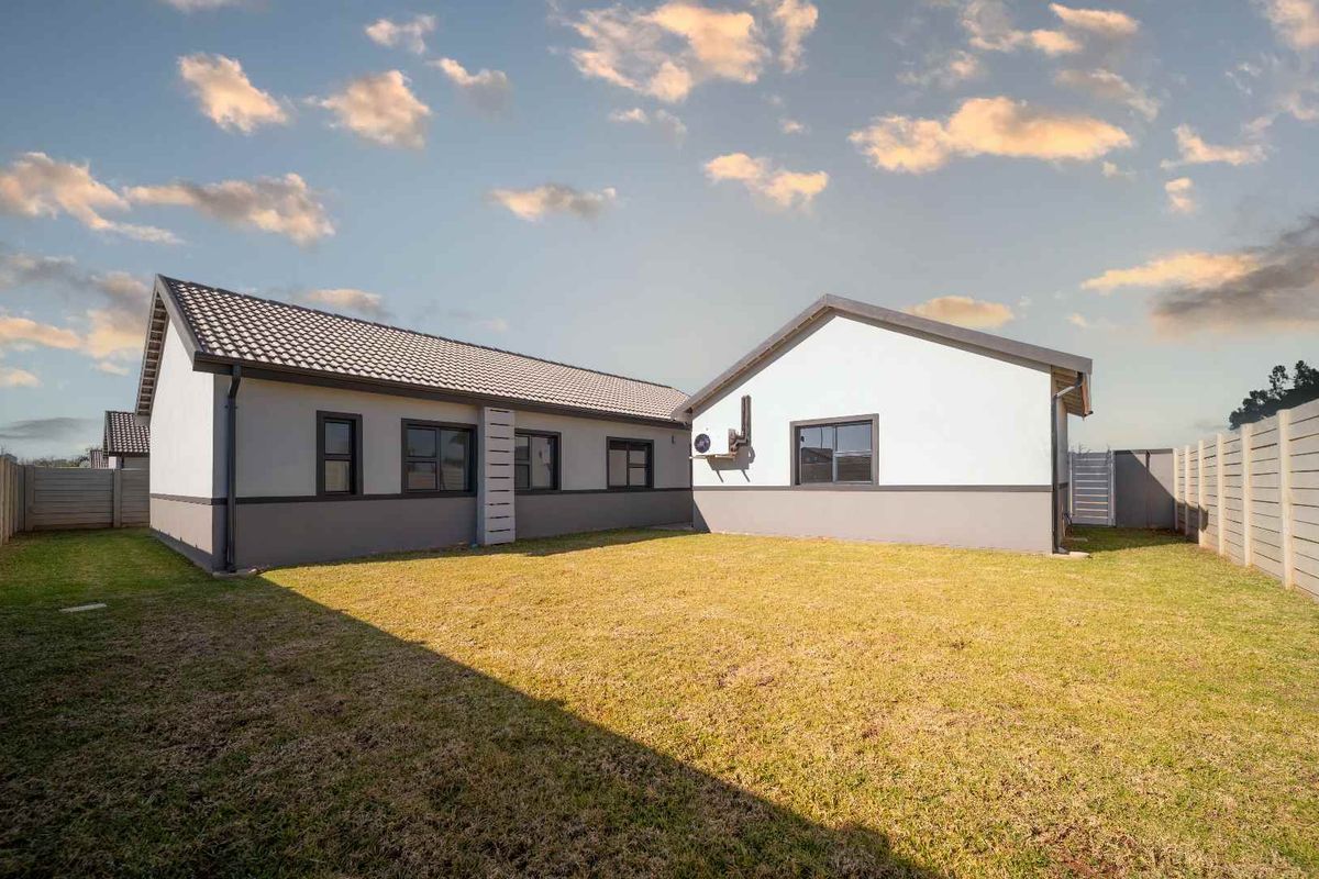 New 3 Bedroom, 2 Bathroom homes - From R2 067 720 to R2 185 995 - 71% SOLD out! - Photo 3