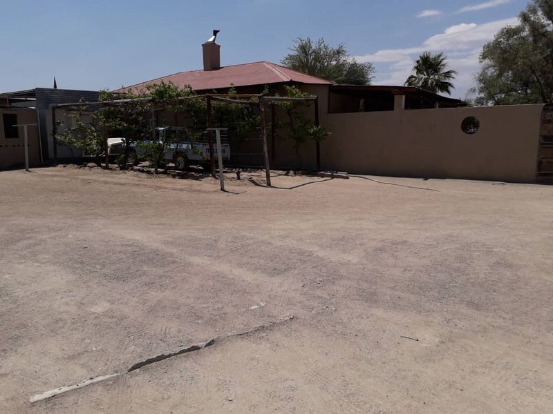 HOUSE FOR SALE IN BETHANIE - NAMIBIA - Photo 10