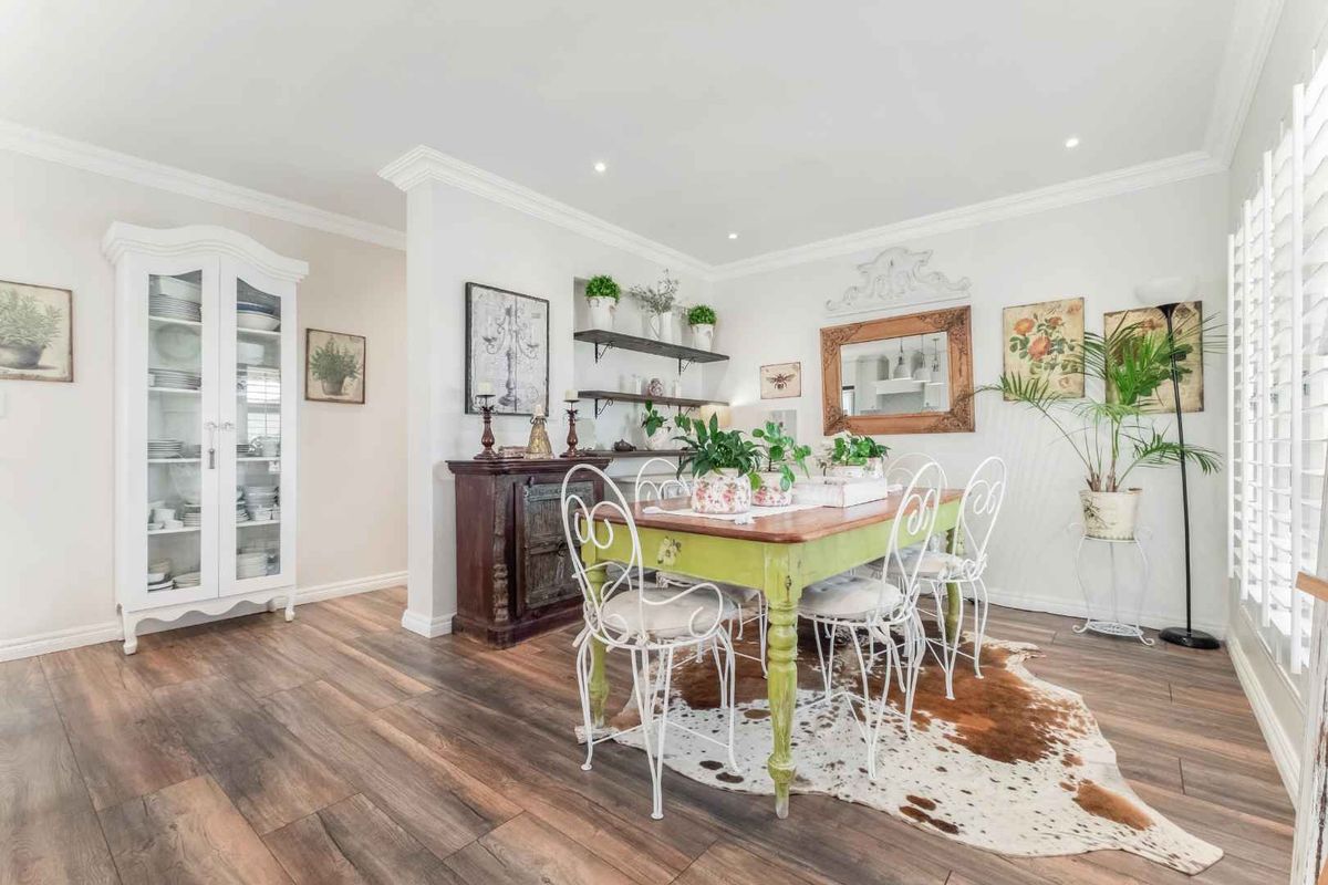 THE PERFECT NEWLY RENOVATED HOME TO PERFECTION FOR THE FIRST TIME HOME BUYER OR FOR DOWNSIZING - Photo 5