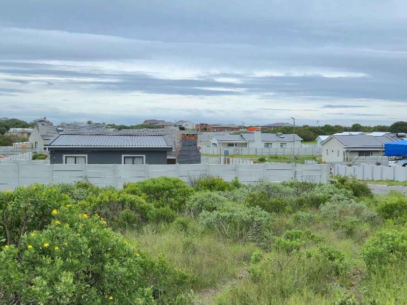 Mountain-View Stand in Popular Groenberg – Exceptional Coastal Investment - Photo 1
