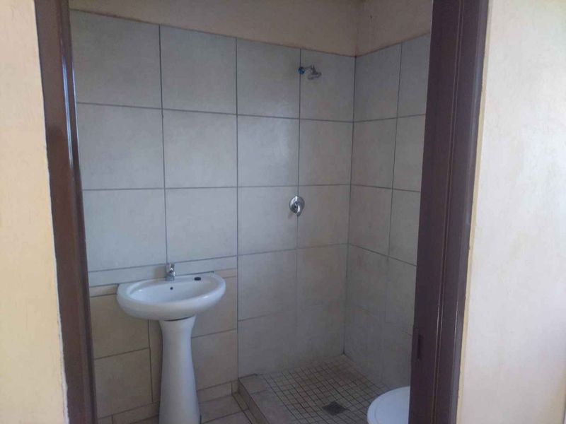Investment property for sale in Soshanguve South - Photo 8