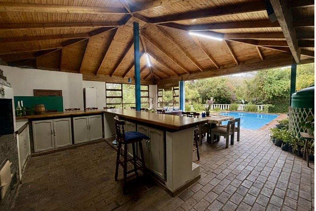 Beautiful 4 Bedroom house for sale in vryheid - Photo 4