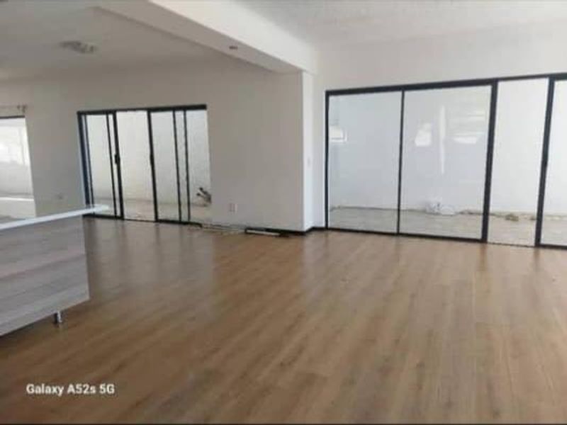 Property for Rent - Photo 4