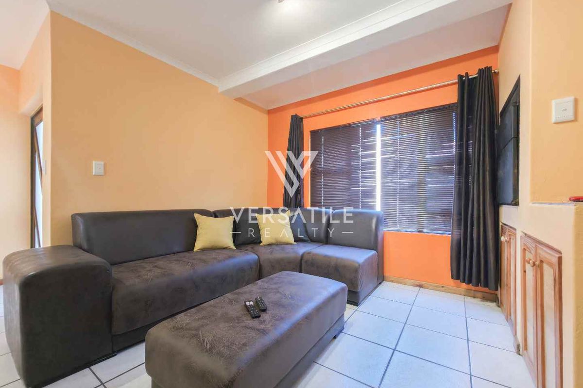 3 Bedroom Unit  For Sale - Photo 2