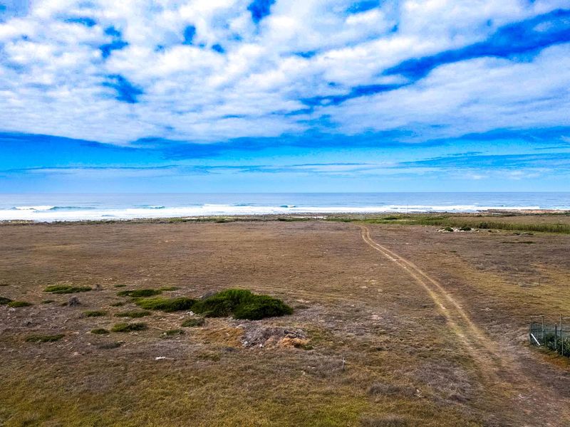 Seafront Farm for Sale in Gouritsmond – A Rare Coastal Gem! - Photo 3