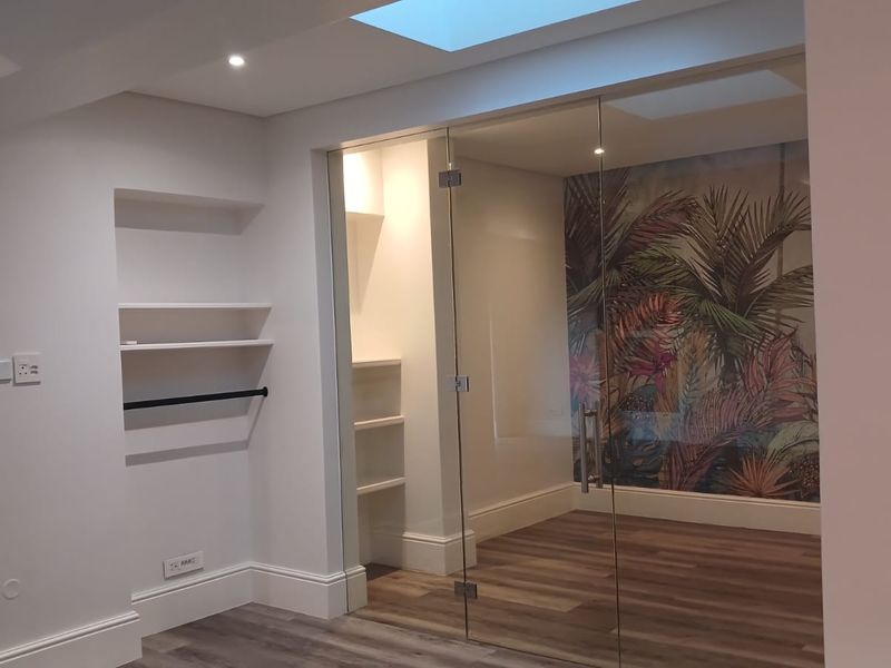 Prime Constantia 95 sqm Office with potential Rental Offset. - Photo 10