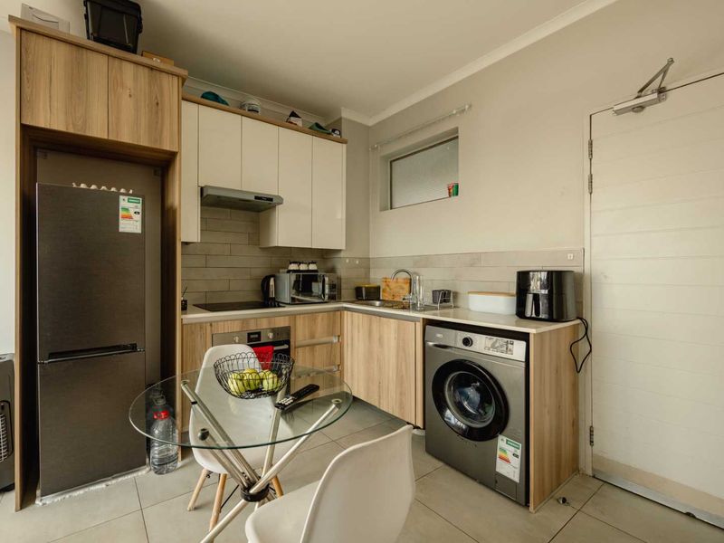 INVESTMENT OPPORTUNITY | MODERN 1-BEDROOM TOP-FLOOR APARTMENT IN SHERE - Photo 6