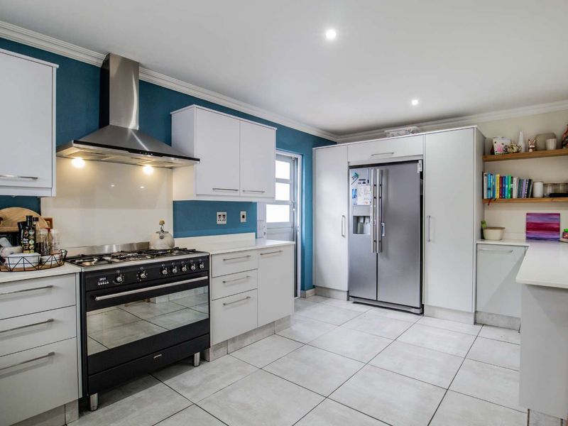 Diamond in the Rough/ Modern 2 Bed Home - Photo 9