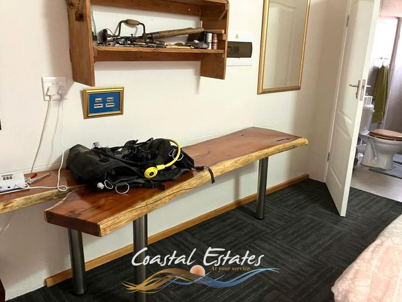 Inviting 3-Bedroom Home with Separate Flatlet in Ext 22 - Photo 5