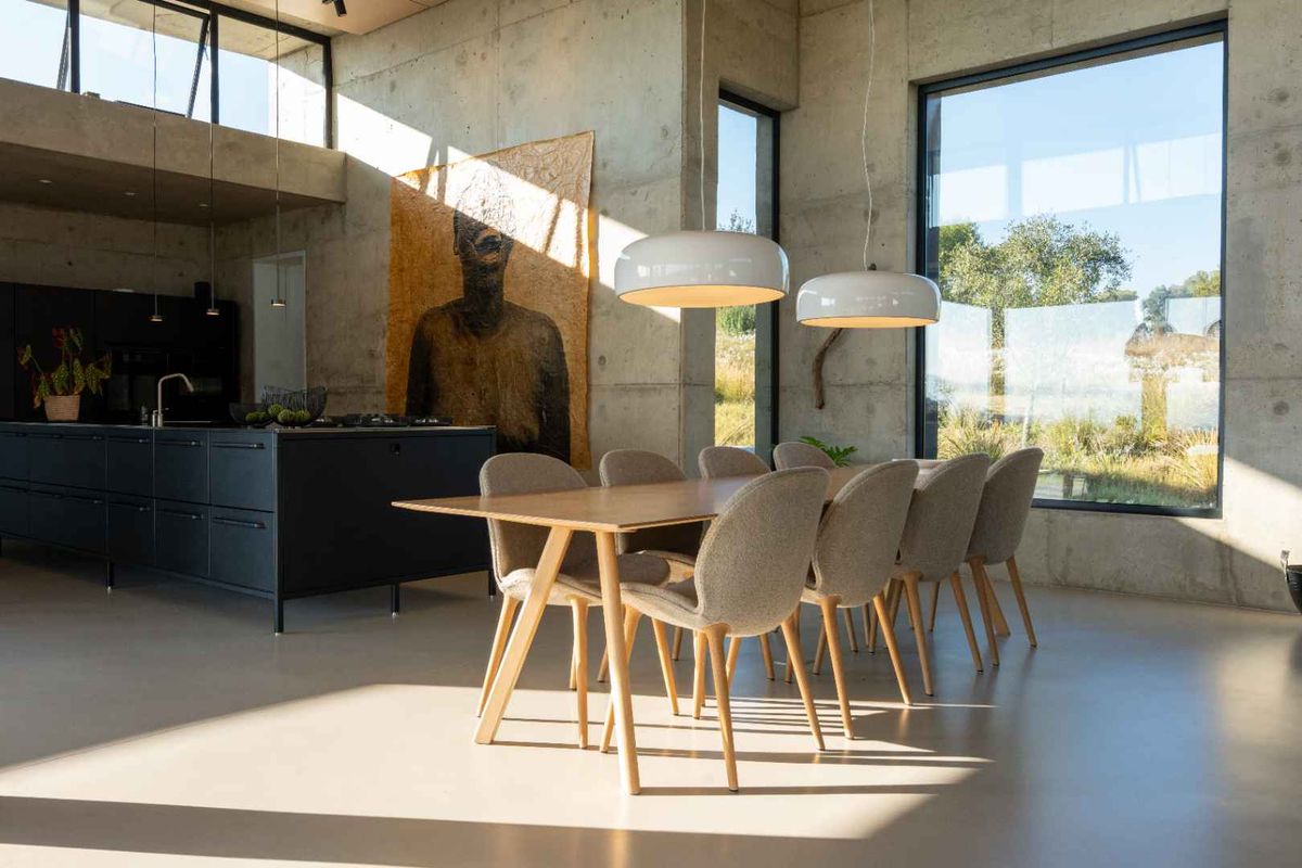 Where Contemporary Design Meets Country Serenity - Photo 3