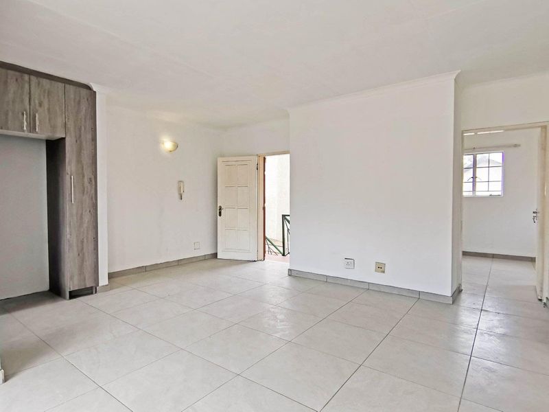 2 bedroom townhouse For Sale in Alberton North - Photo 2