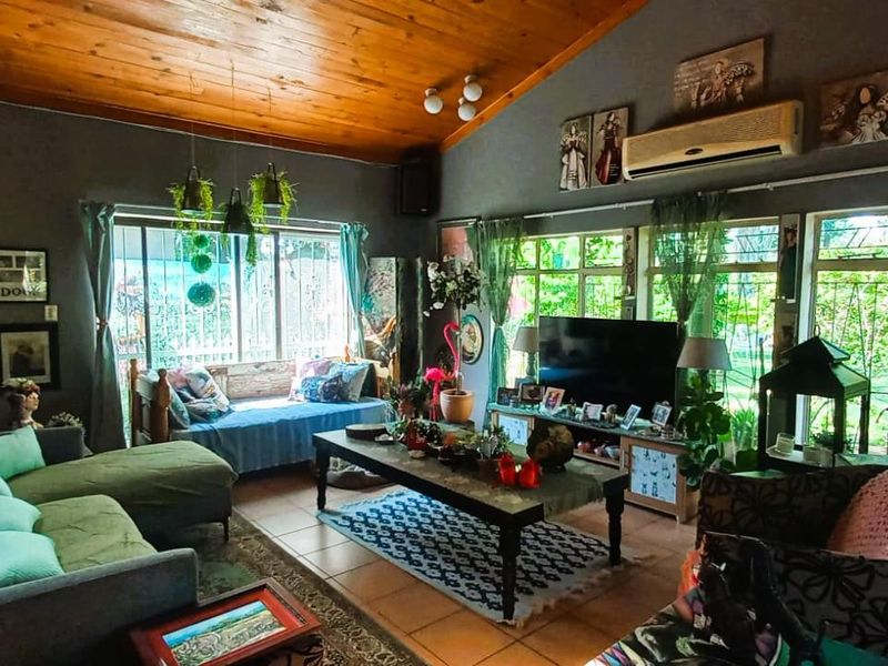 Spacious 5 Bedroom Family Estate - Photo 10