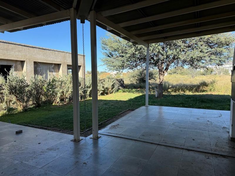 4-Bedroom Omeya House For Sale - Photo 4