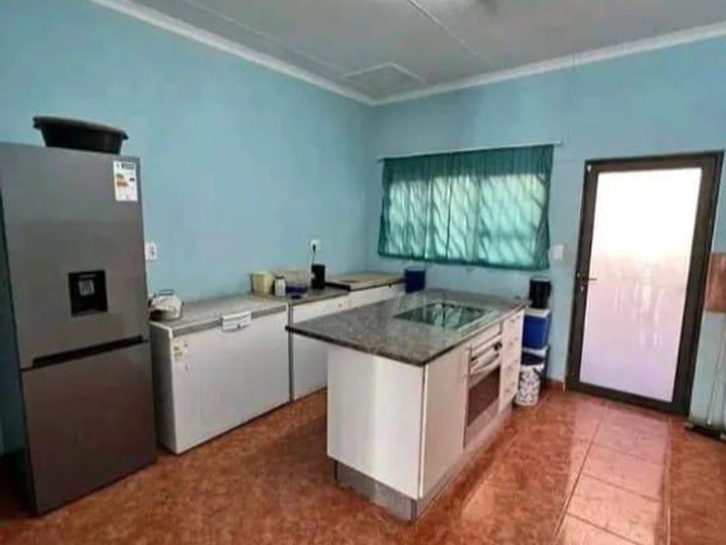 HOUSE FOR SALE IN OTJOMUISE 7 DE LAAN - Photo 2