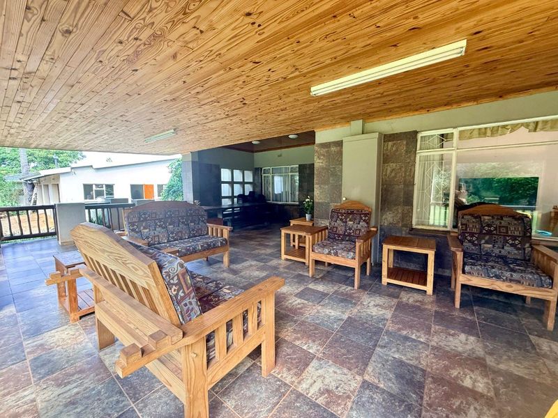 Large Beautiful 4 Bedroom house for sale in Vryheid - Photo 7