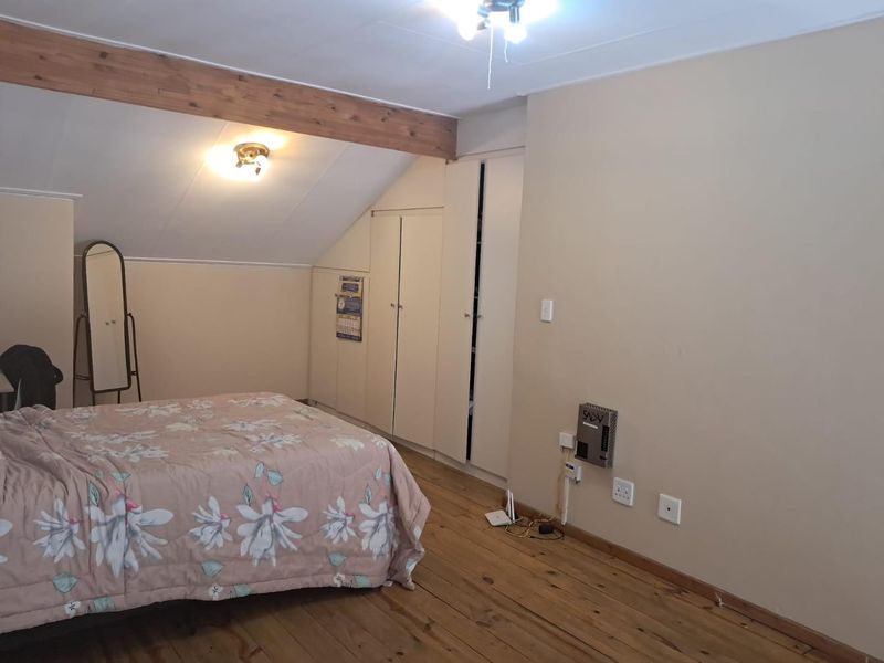 2 Bedroom Loft Apartment For Sale!! - Photo 3
