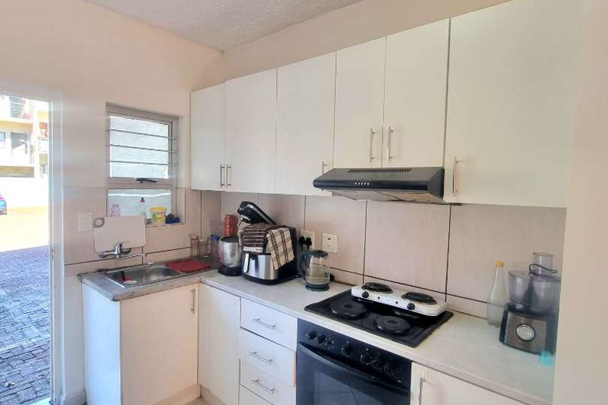 APARTMENT FOR SALE - Photo 4
