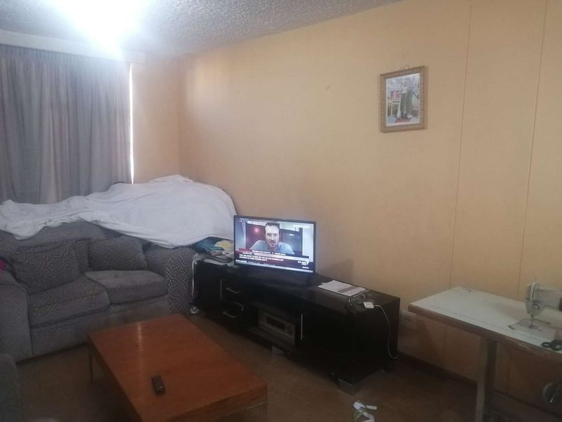 2 bedroom flat in Pretoria west - Photo 8