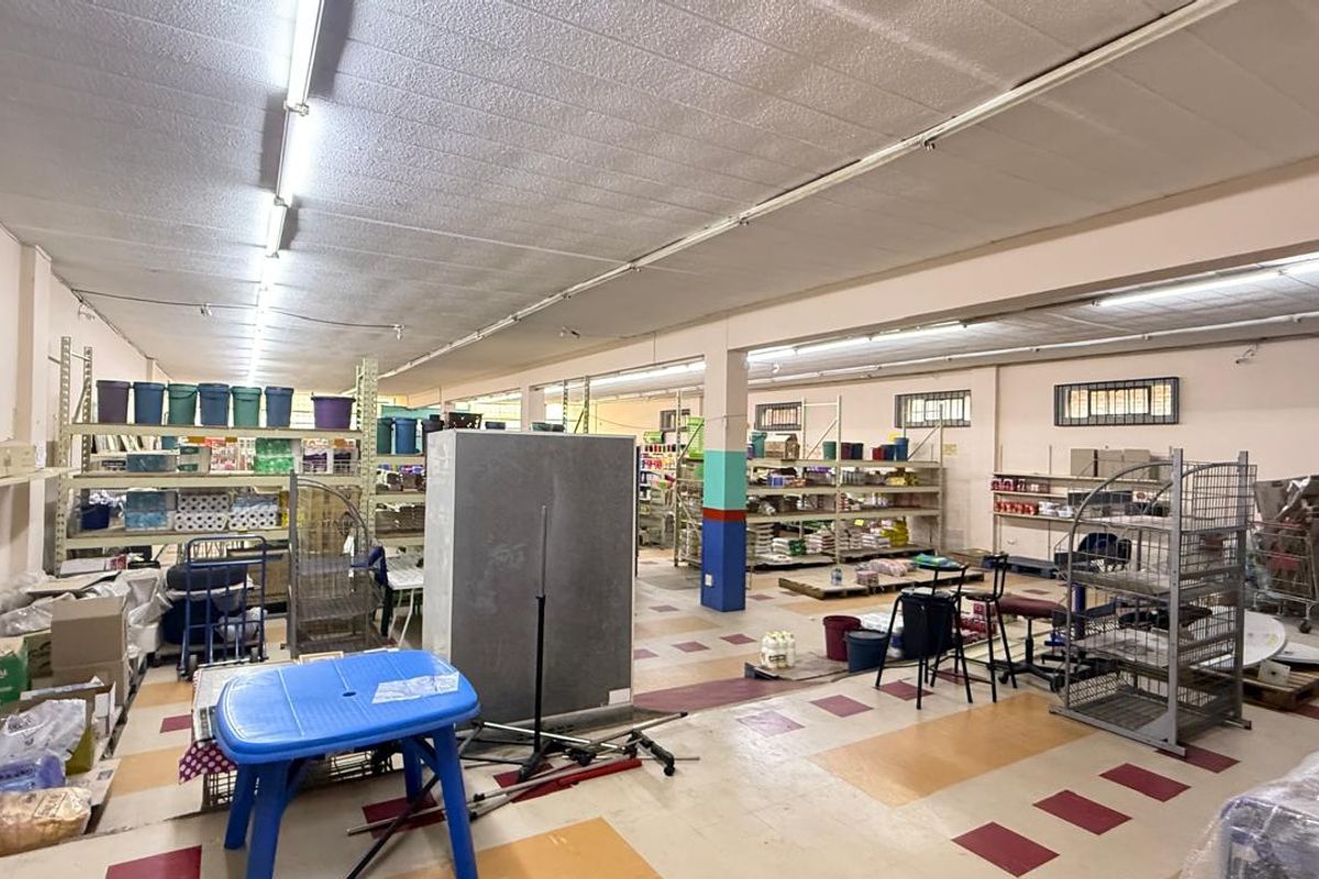 VERSATILE BUSINESS SPACE - Photo 4