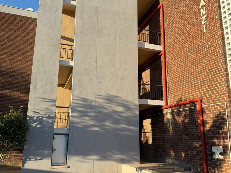 Klein Windhoek- For Sale- N$690 000 - Photo 7