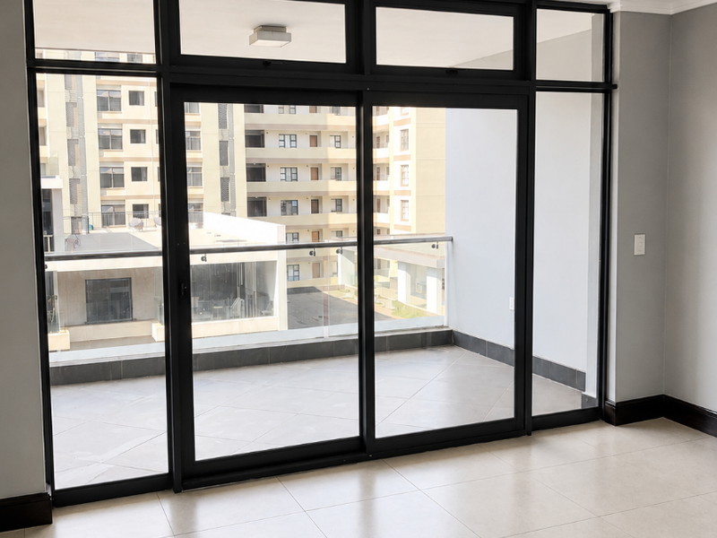 Modern 2 Bedroom/ 2 Bathroom Apartment for Sale - Photo 6