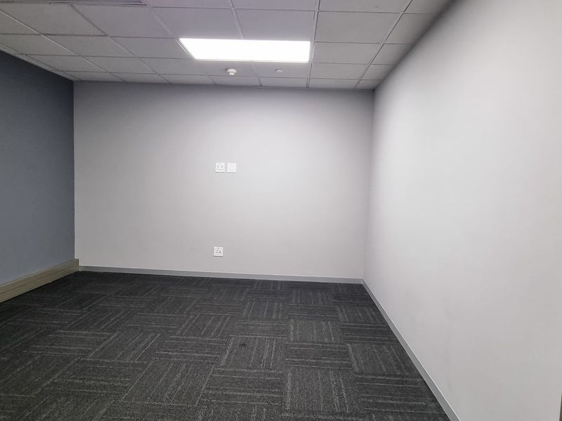 593m2 Menlyn Office To Let - Photo 8