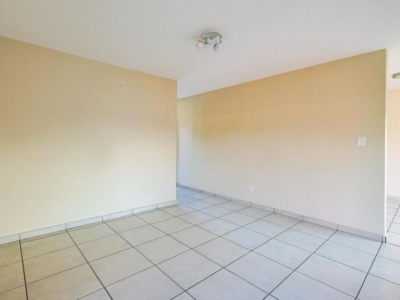 Modern 3-Bedroom Duplex in Secure Estate – Ideal for Families - Photo 8